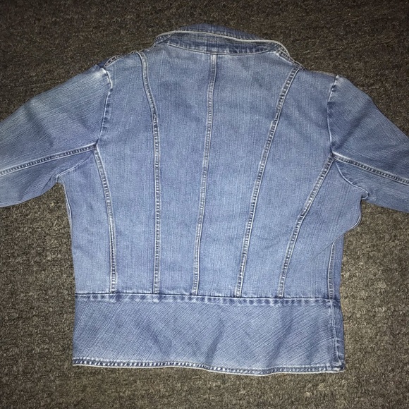 Women’s jean jacket - Picture 3 of 4